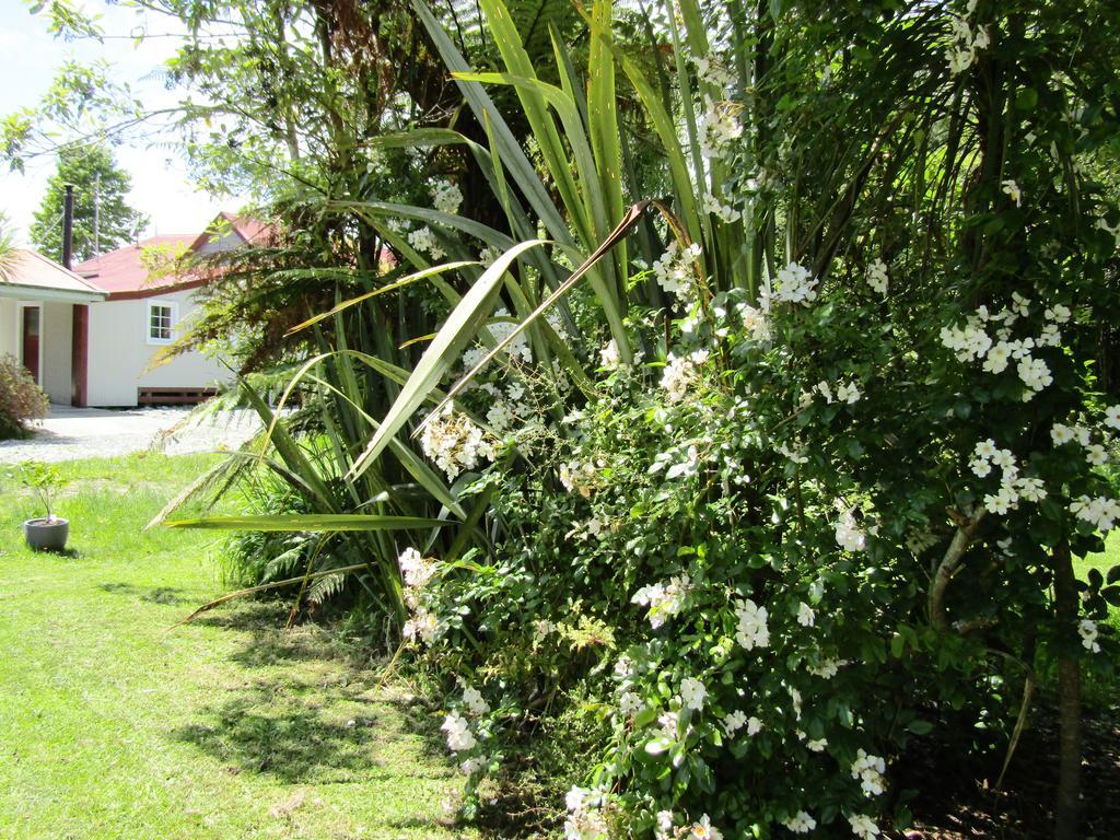 Greenstone Retreat Hotel Kumara Exterior photo